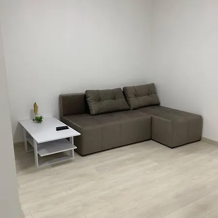 Atlant Luxury Big Family Five Apart - Тц Депот Chernivtsi Exterior photo