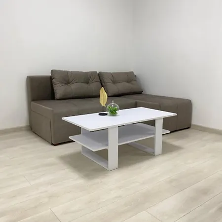Atlant Luxury Big Family Five Apart - Тц Депот Chernivtsi Exterior photo