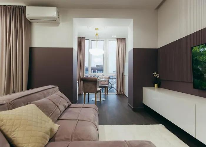 Atlant Luxury Apart Навпроти Тц Депот, Wi Fi 24 На 7